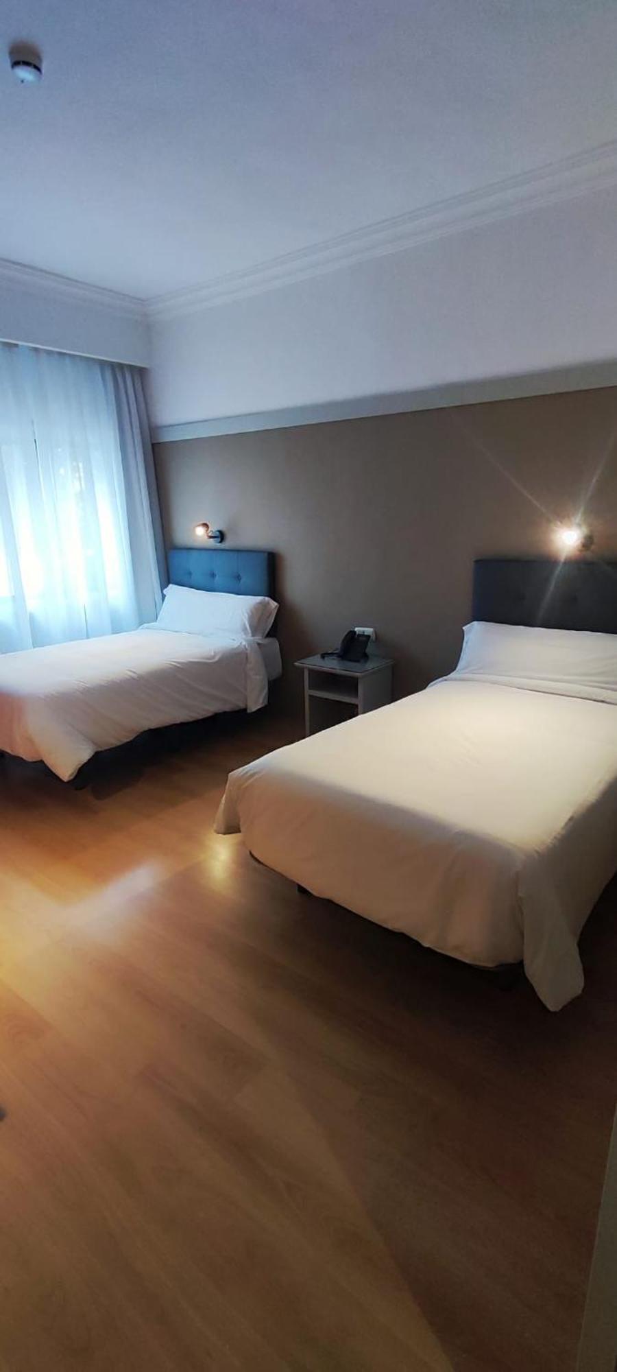 Hotel Ciudad Del Sol Écija Екстериор снимка
