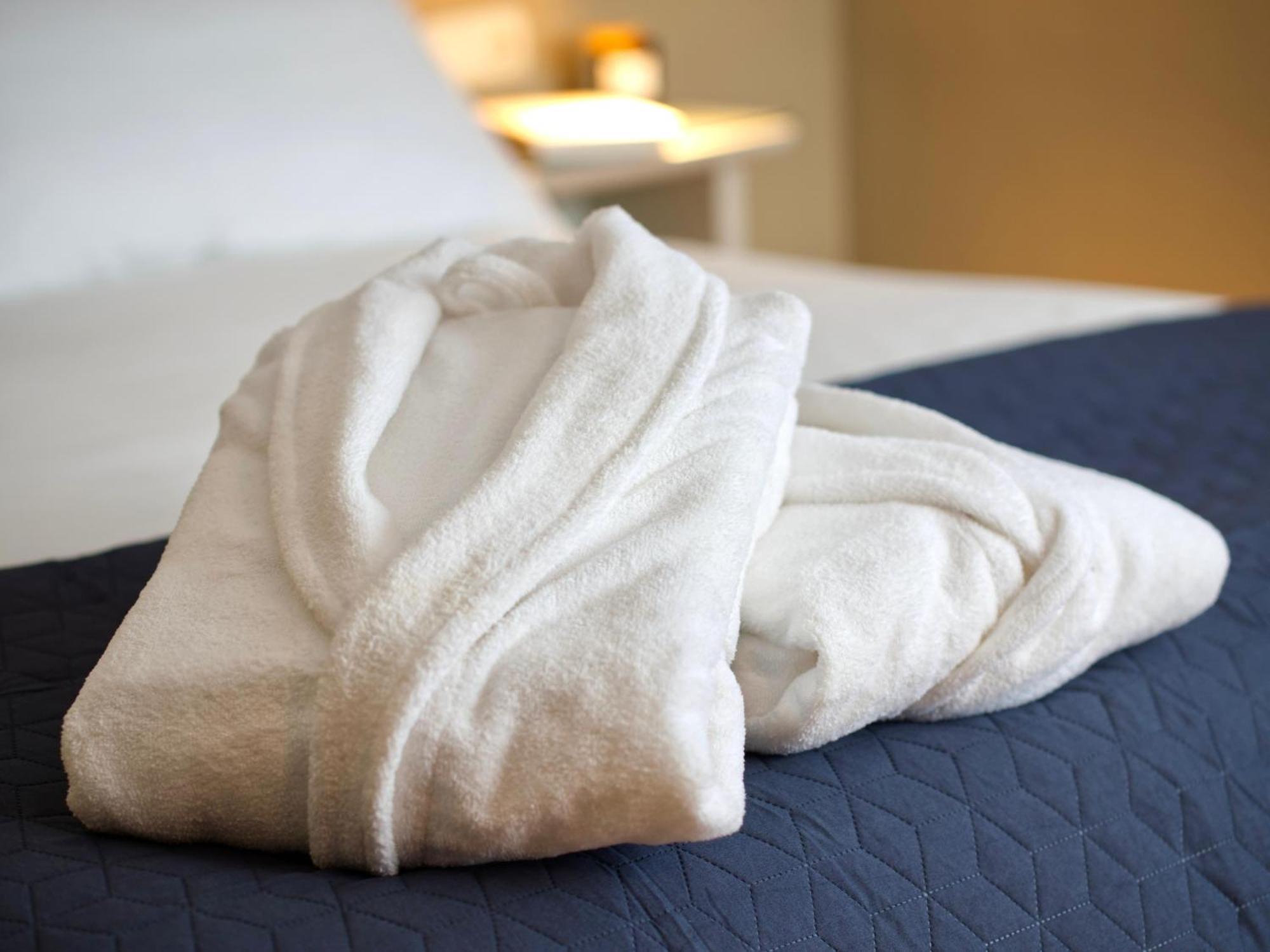 Hotel Ciudad Del Sol Écija Екстериор снимка