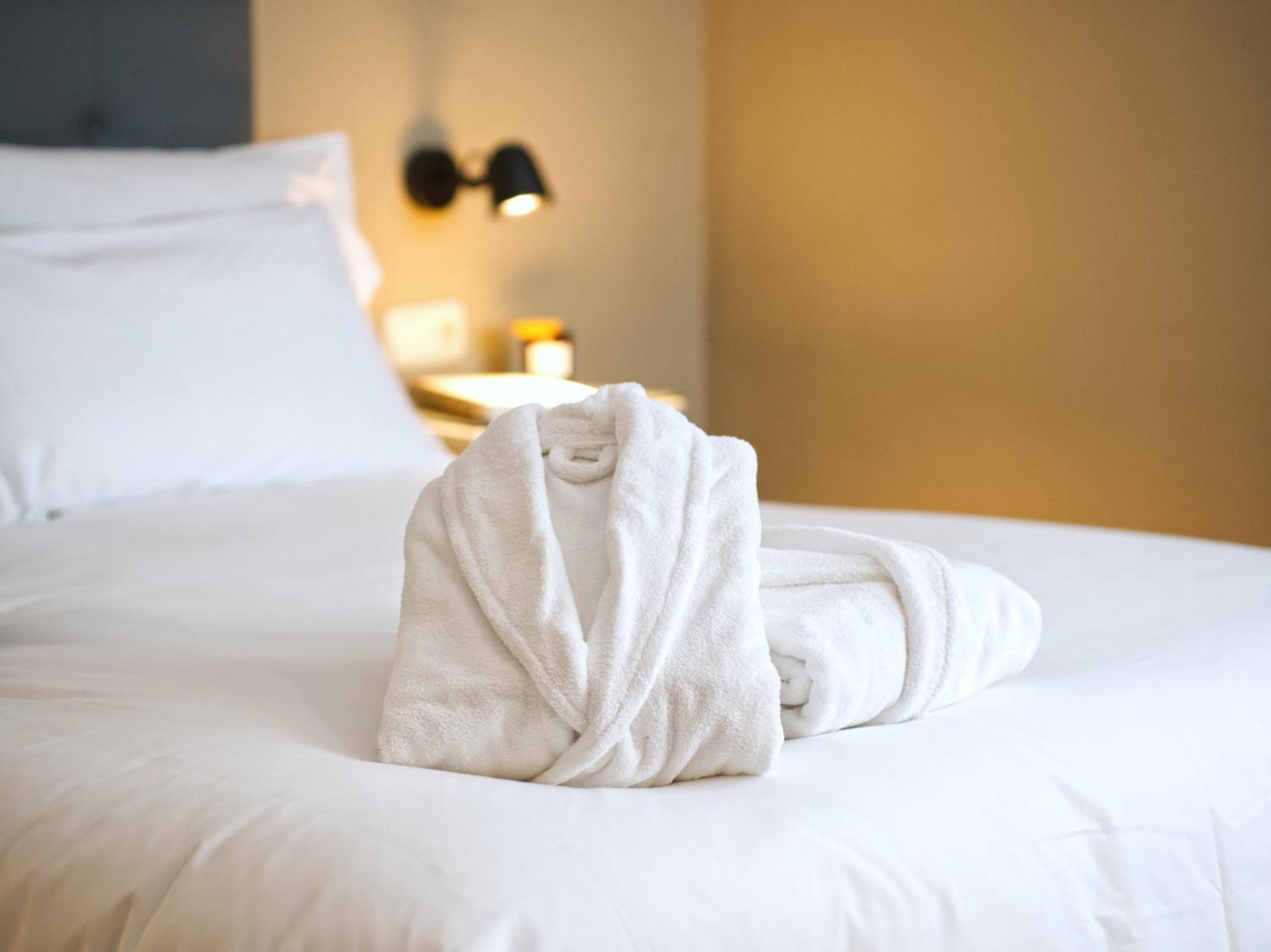 Hotel Ciudad Del Sol Écija Екстериор снимка
